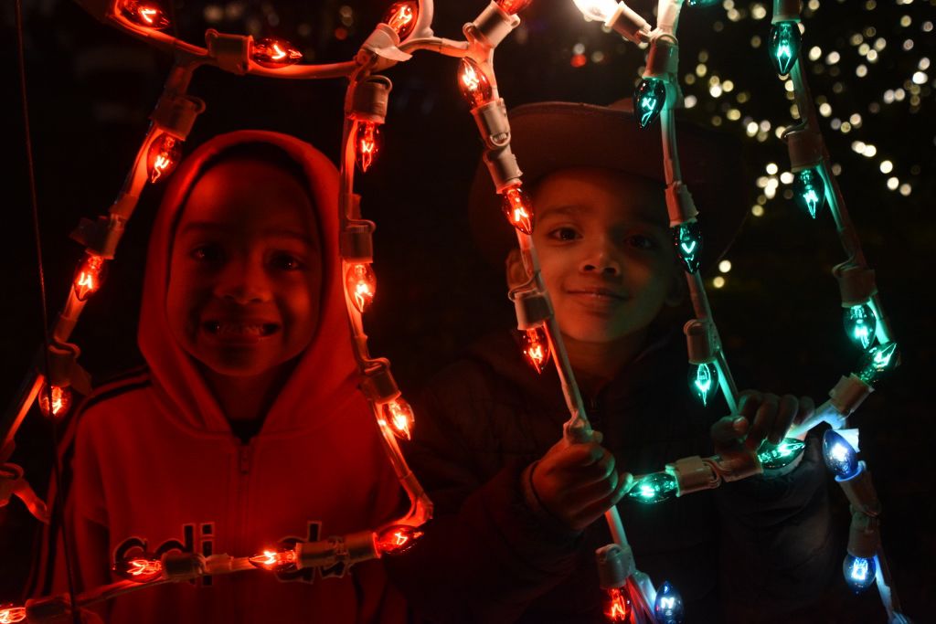 tree lighting 11-2019 314 (1024x683).jpg